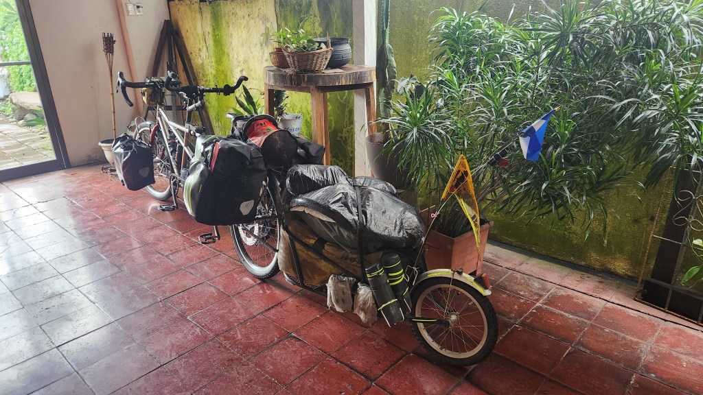 COSTA RICA PART 1: BORDERS AND&nbsp;RAIN